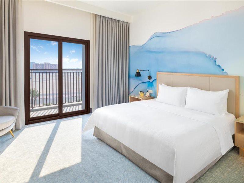 Vida Beach Resort Umm Al Quwain Eksteriør bilde A guest room at the hotel