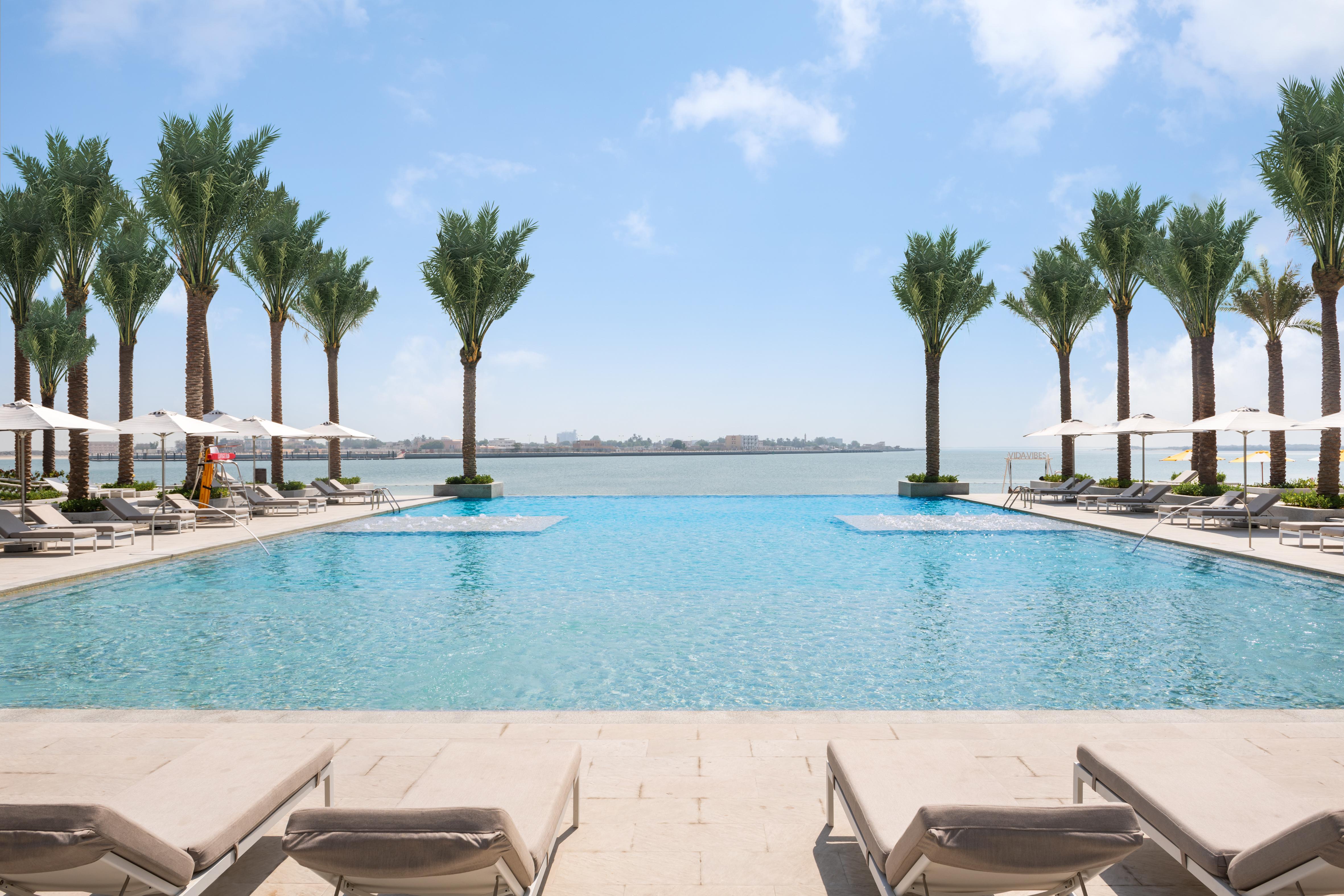 Vida Beach Resort Umm Al Quwain Eksteriør bilde The Cove, Atlantis, The Palm